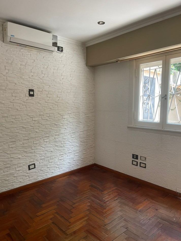 ALQUILER TRES CONSULTORIOS/OFICINAS CON BAÑO PRIVADO ARANA 288  P. B MONTE GRANDE