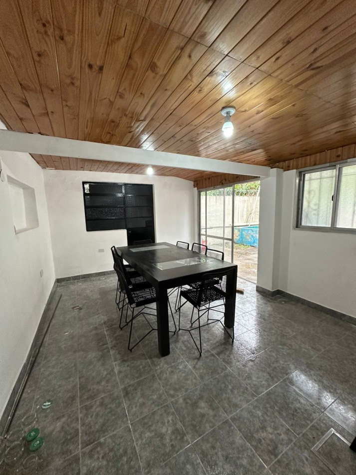 CASA EN VENTA 2 DORMITORIOS, CHURRINCHE 1630 -TEMPERLEY REFACCIONADA RECIENTEMENTE LISTA PARA MUDARSE - APTA CREDITO-       SE ESCUCHAN OFERTAS!!!!