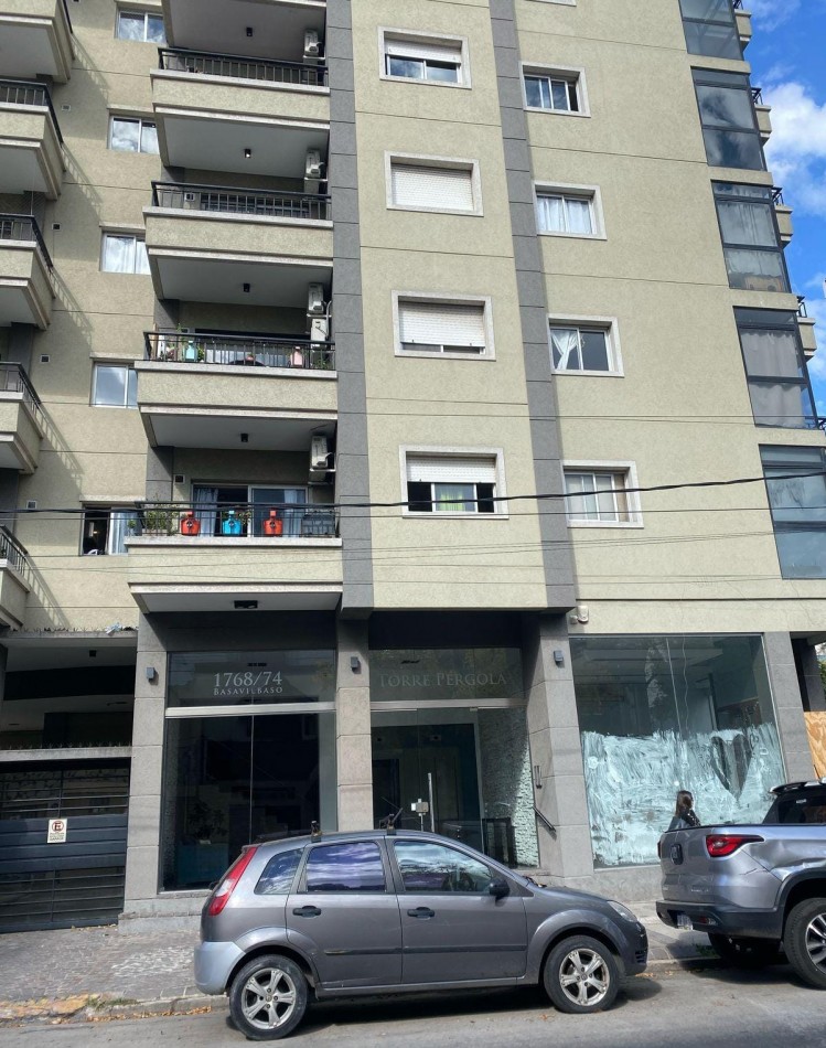 VENTA EXCELENTE DEPARTAMENTO DOS AMBIENTES CON BALCON, SIN COCHERA BASAVILVASO 1768 LANUS ESTE