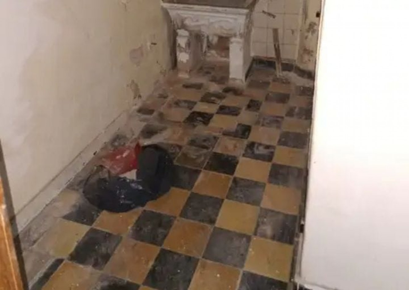 VENTA PH A RECICLAR - BERNARDO DE IRIGOYEN 200 TEMPERLEY, LOMAS DE ZAMORA-