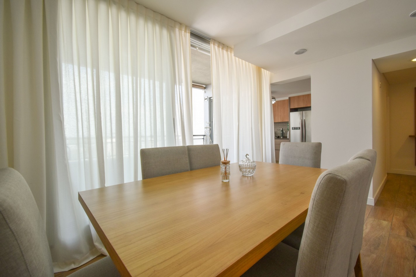 VENTA IMPRESIONANTE SEMIPISO AL FRENTE CON 3 DORMITORIOS, 2 COCHERAS Y AMENITIES, BELGRANO 1529 -BANFIELD-