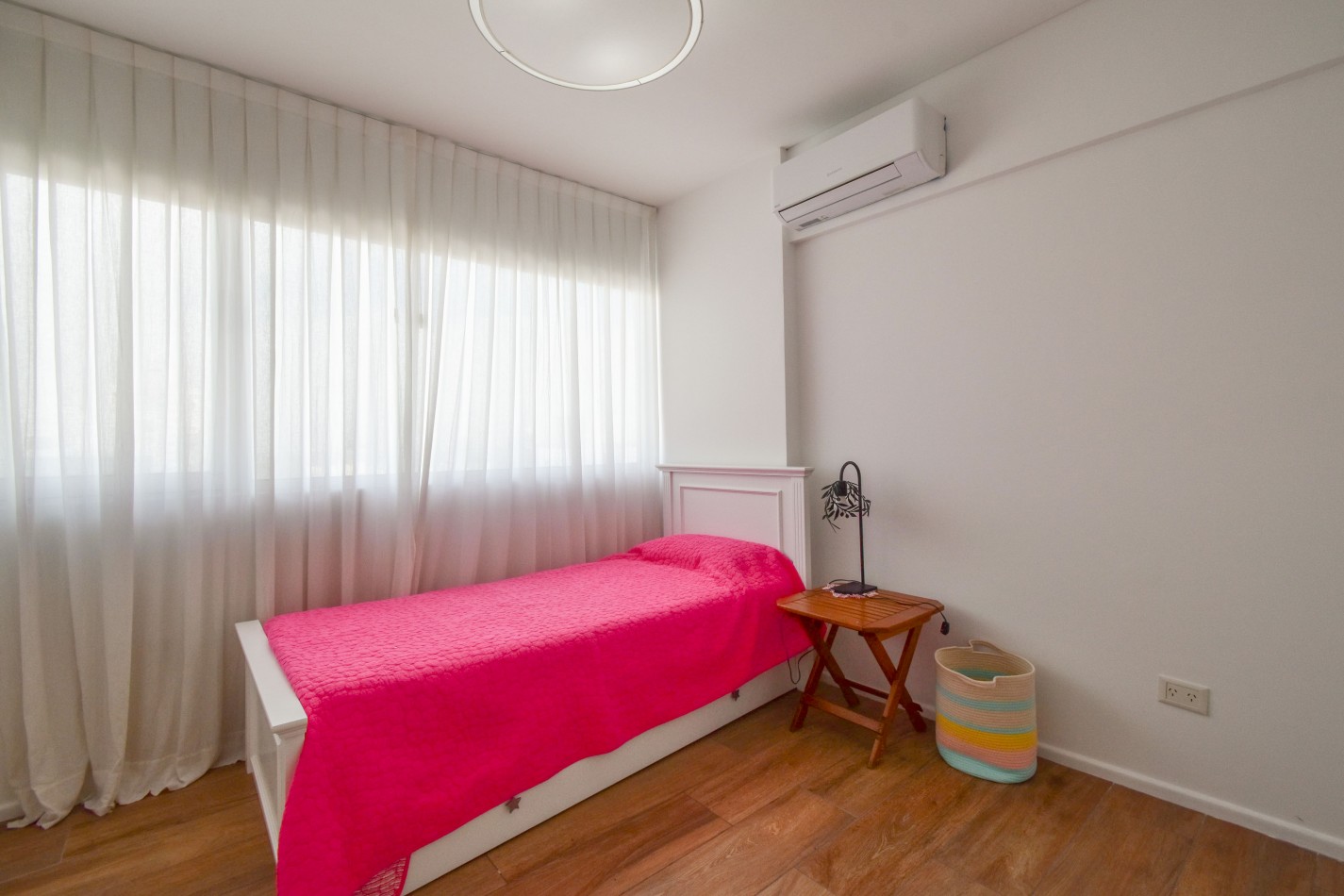 VENTA IMPRESIONANTE SEMIPISO AL FRENTE CON 3 DORMITORIOS, 2 COCHERAS Y AMENITIES, BELGRANO 1529 -BANFIELD-