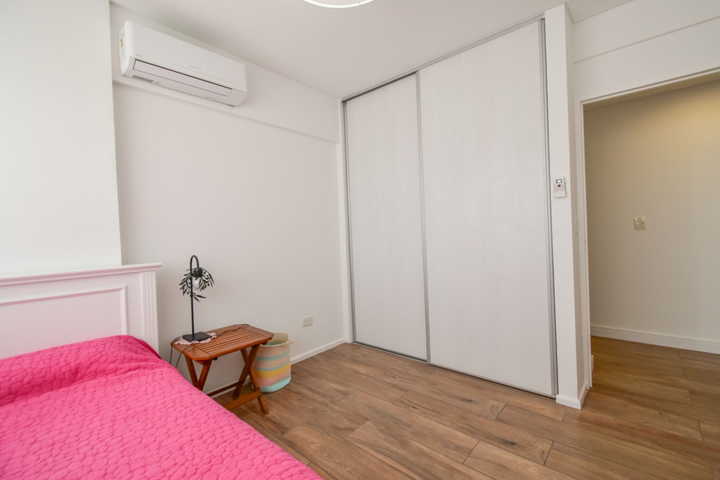 VENTA IMPRESIONANTE SEMIPISO AL FRENTE CON 3 DORMITORIOS, 2 COCHERAS Y AMENITIES, BELGRANO 1529 -BANFIELD-