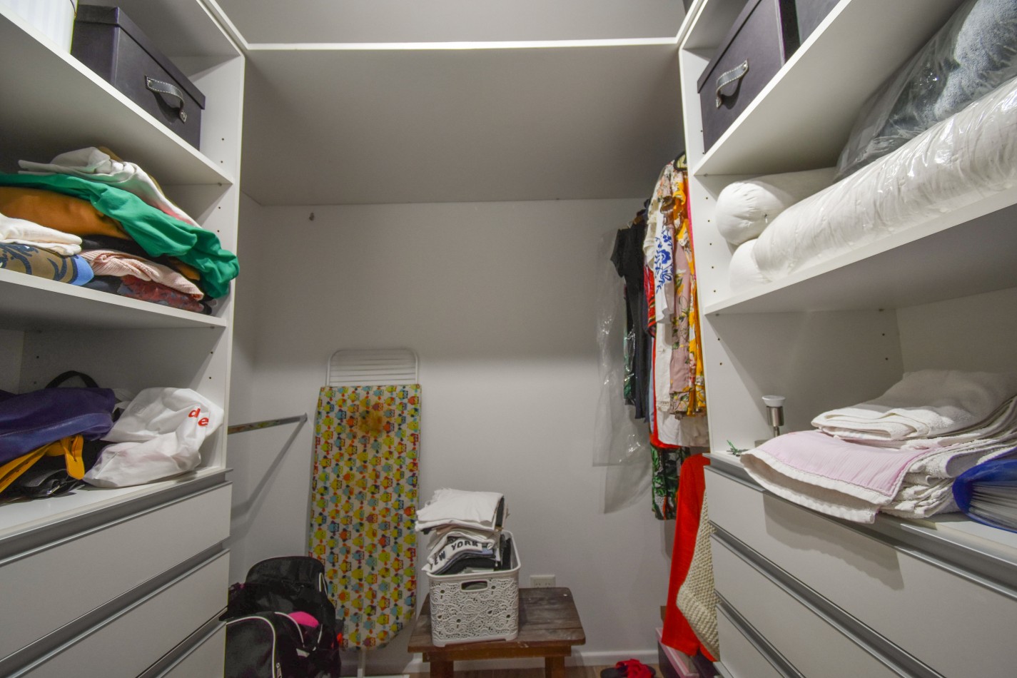 VENTA IMPRESIONANTE SEMIPISO AL FRENTE CON 3 DORMITORIOS, 2 COCHERAS Y AMENITIES, BELGRANO 1529 -BANFIELD-