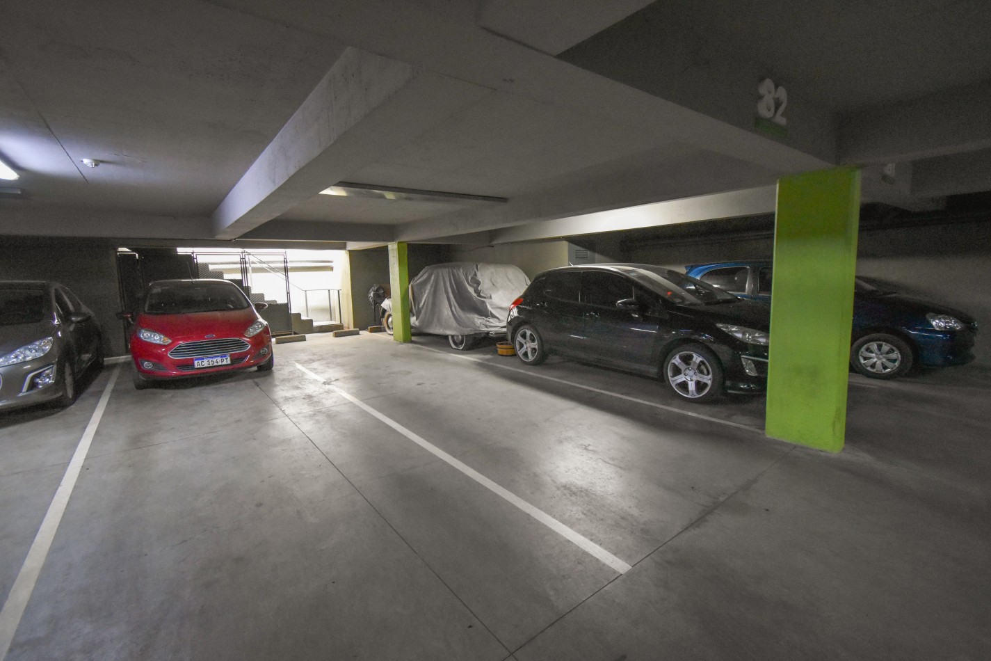 VENTA IMPRESIONANTE SEMIPISO AL FRENTE CON 3 DORMITORIOS, 2 COCHERAS Y AMENITIES, BELGRANO 1529 -BANFIELD-