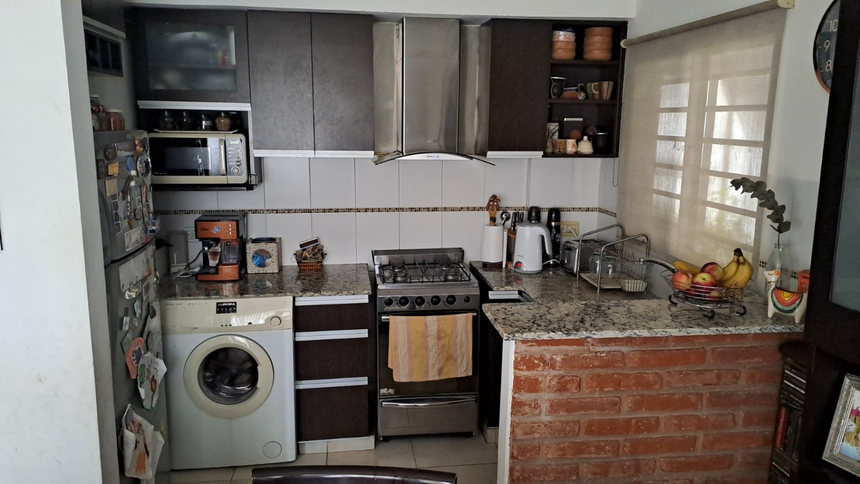 VENTA APTO CREDITO, DUPLEX 2 DORMITORIOS, PATIO INDEPENDIENTE Y LUGAR PARA GUARDAR EL AUTO DESCUBIERTO, P. IGLESIAS 200 -MONTE GRANDE-