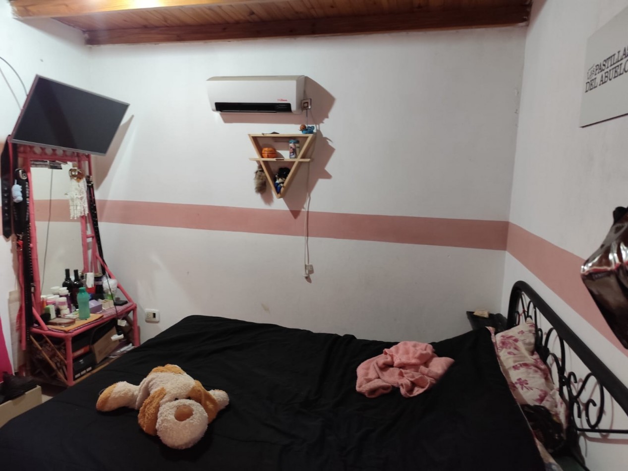 VENTA CASA TIPO CHALET CON DEPARTAMENTO AL FONDO, GARAJE SEMICUBIERTO, RUBEN DARIO 1100 -TEMPERLEY-