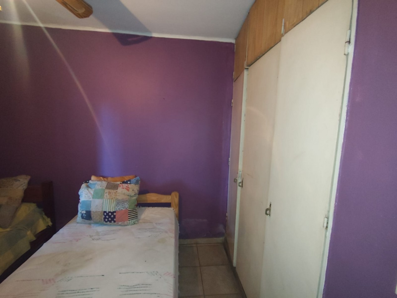 VENTA CASA CON LOCAL, ZONA COMERCIAL, 3 DORMITORIOS, LOCAL CON CORTINA, BAÑO, ENTREPISO Y SECTOR DE VENTA, JOAQUIN V GONZALEZ 2600 -BURZACO-