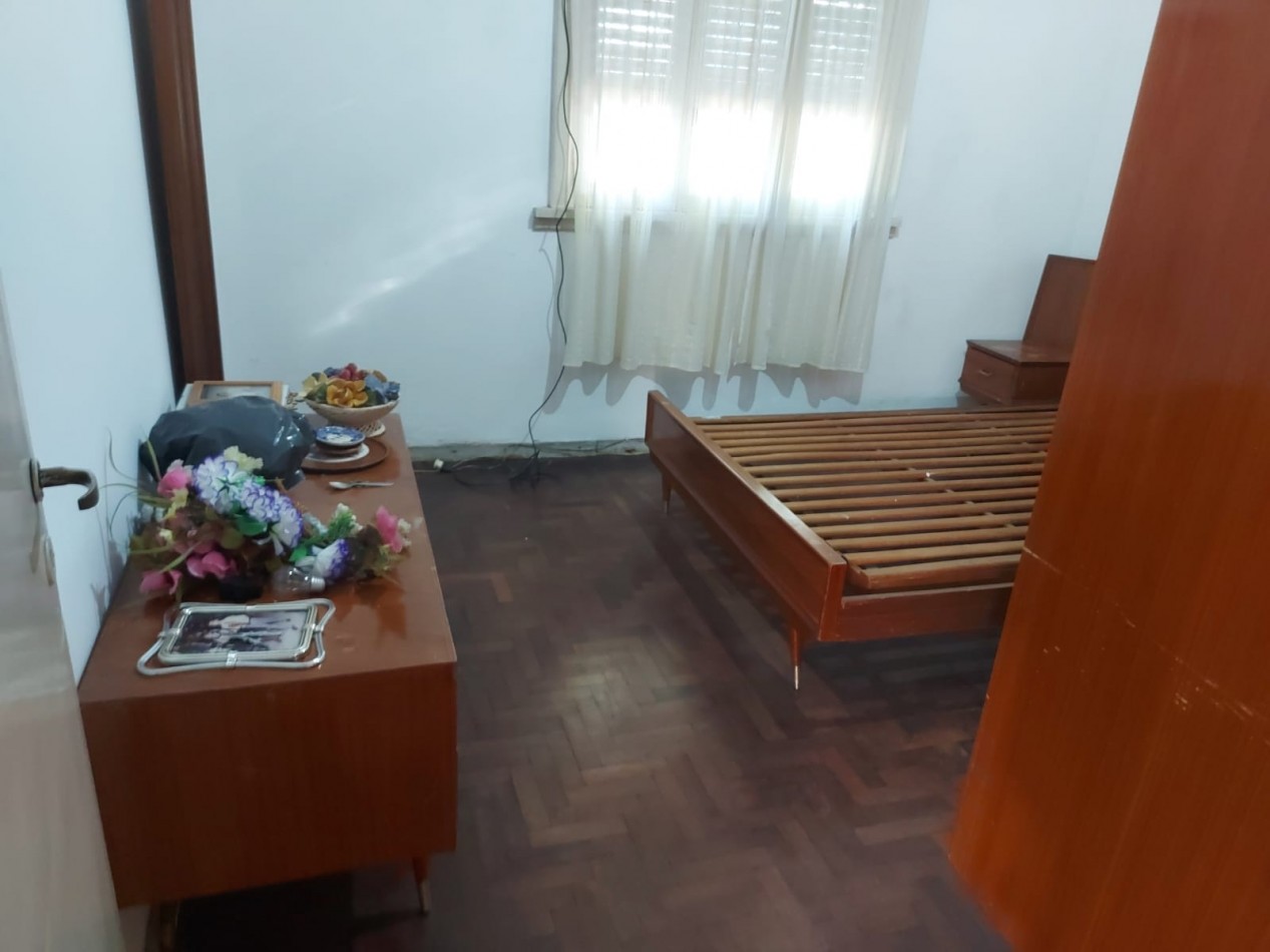 VENTA PH AL FRENTE TOTALMENTE INDEPENDIENTE 2 DORMITORIOS, PIROVANO 270 -TEMPERLEY-