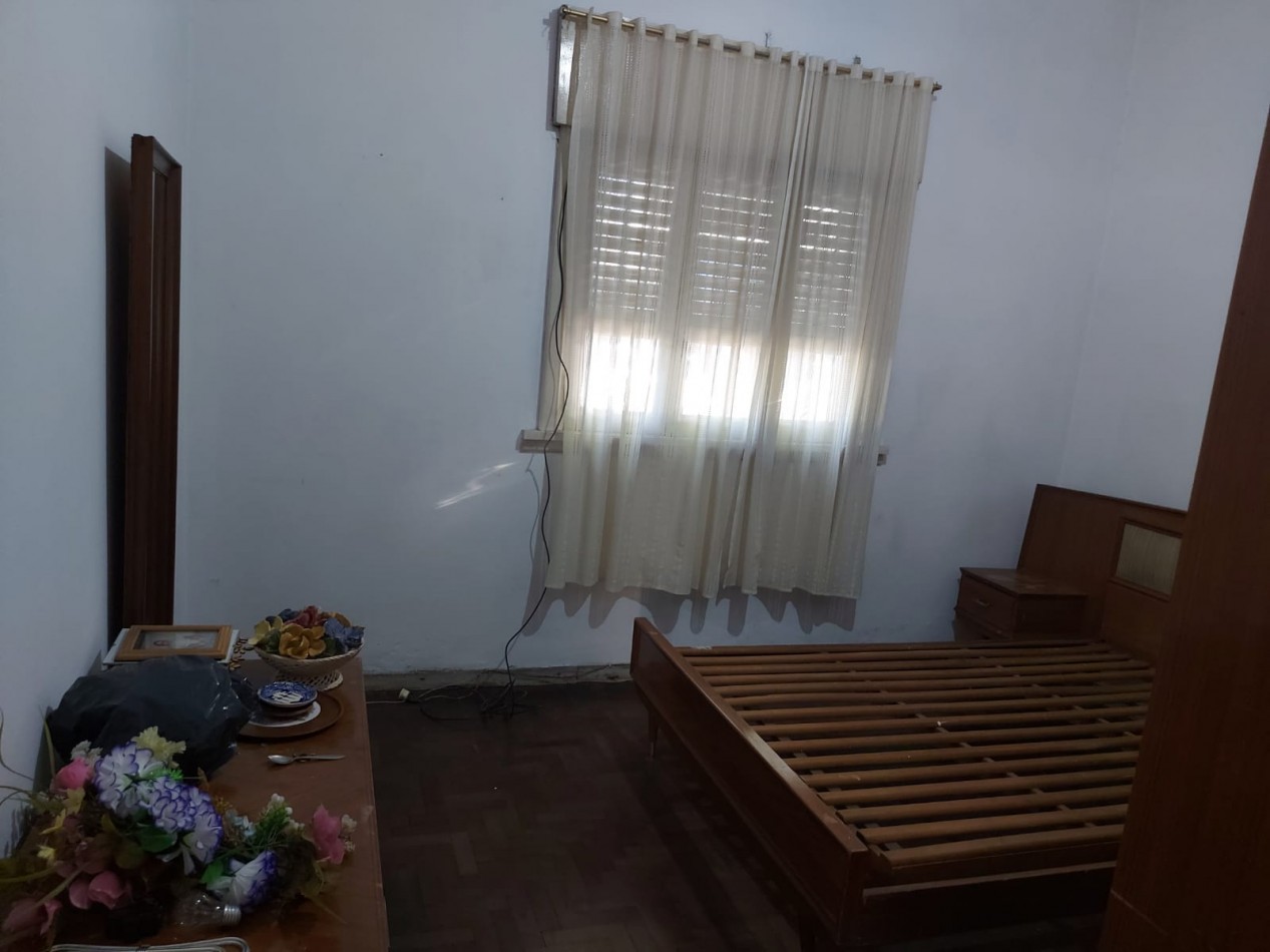 VENTA PH AL FRENTE TOTALMENTE INDEPENDIENTE 2 DORMITORIOS, PIROVANO 270 -TEMPERLEY-