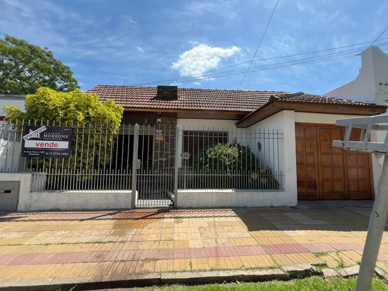 -NUEVO PRECIO- VENTA HERMOSA CASA APTA CREDITO, ESTADO IMPECABLE, GRAN LOTE, 3 DORMITORIOS, ALLEMANDRI 1500 -TEMPERLEY-