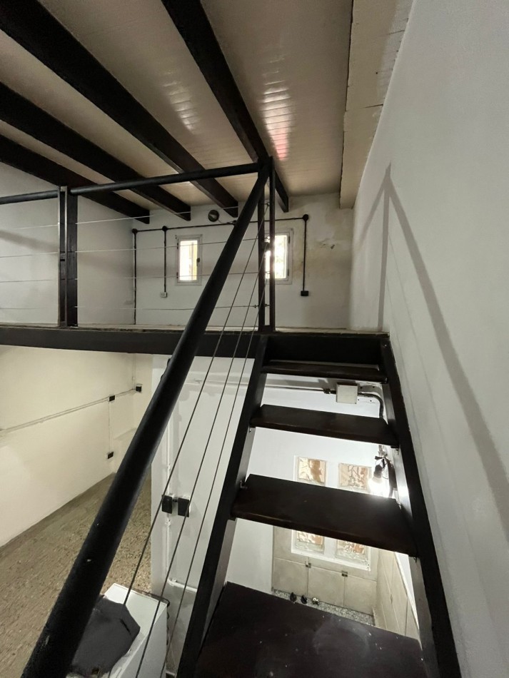 -RESERVADO- ALQUILER PARA VIVIENDA U OFICINA - DOS AMBIENTES-  SIN EXPENSAS  CASTELLI 1364 LOMAS DE ZAMORA