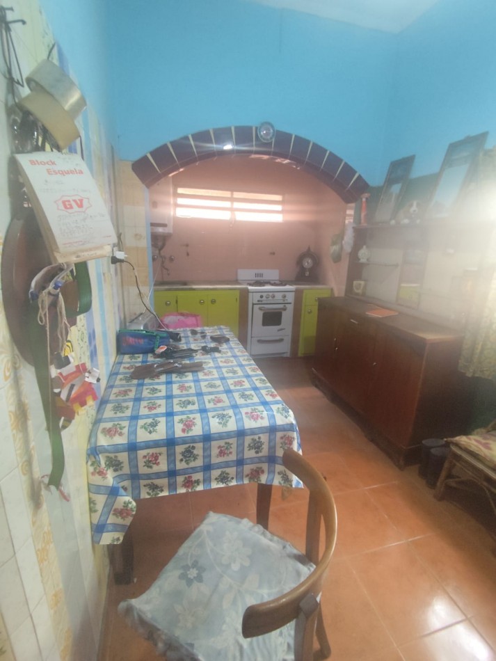 VENTA EN BLOQUE, OPORTUNIDAD, CASA CON LOTE PROPIO Y LOTE LINDERO, BOLAÑOS 3200 -MONTE CHINGOLO-