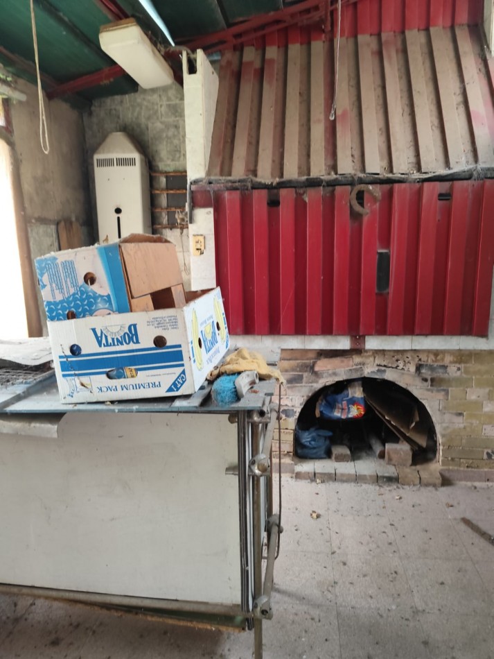 VENTA EN BLOQUE, OPORTUNIDAD, CASA CON LOTE PROPIO Y LOTE LINDERO, BOLAÑOS 3200 -MONTE CHINGOLO-