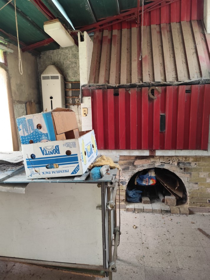 VENTA EN BLOQUE, OPORTUNIDAD, CASA CON LOTE PROPIO Y LOTE LINDERO, BOLAÑOS 3200 -MONTE CHINGOLO-