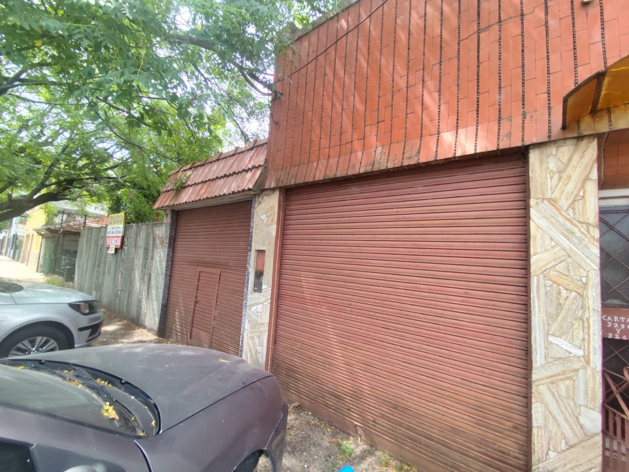 VENTA EN BLOQUE, OPORTUNIDAD, CASA CON LOTE PROPIO Y LOTE LINDERO, BOLAÑOS 3200 -MONTE CHINGOLO-