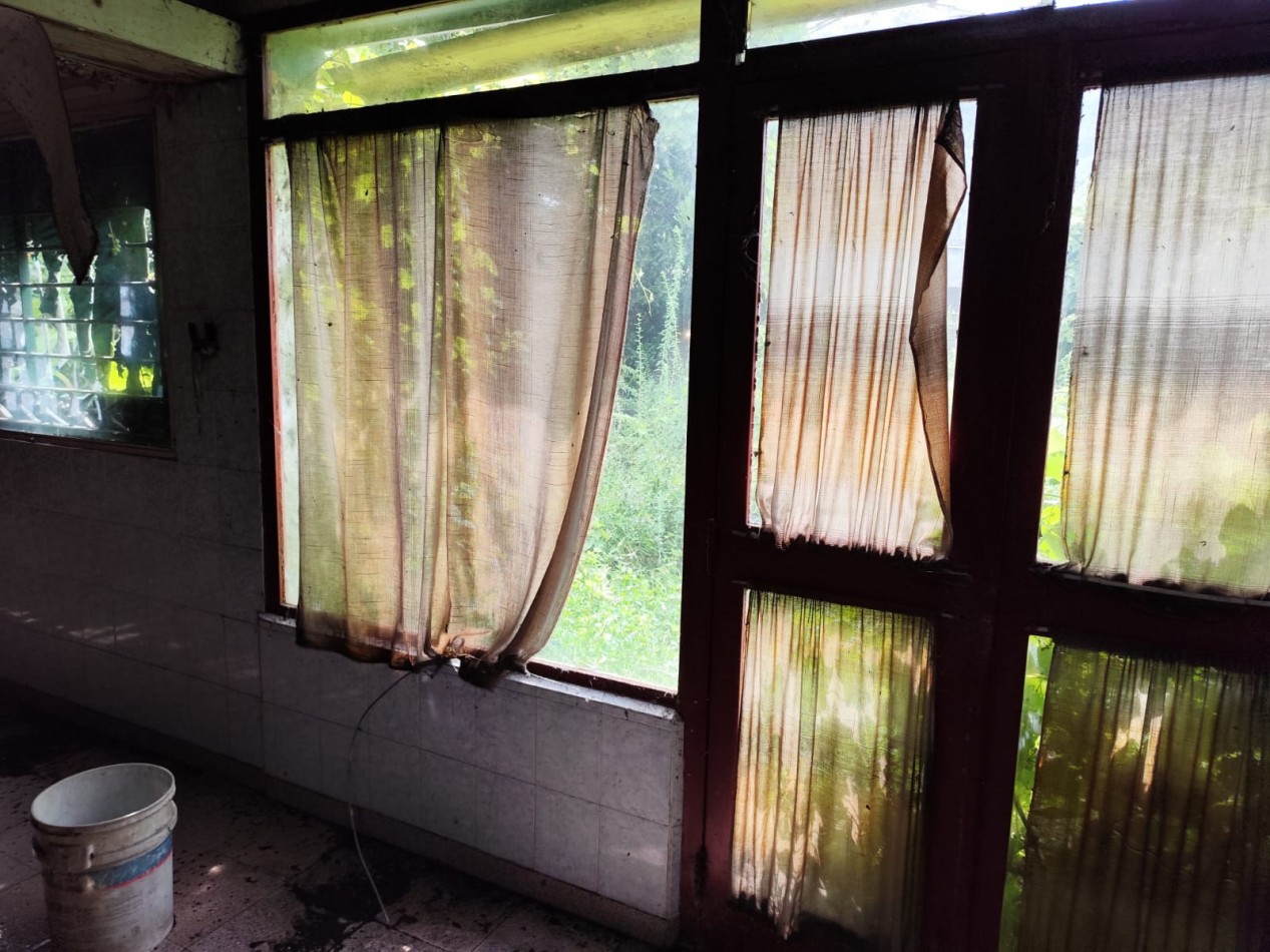 VENTA EN BLOQUE, OPORTUNIDAD, CASA CON LOTE PROPIO Y LOTE LINDERO, BOLAÑOS 3200 -MONTE CHINGOLO-