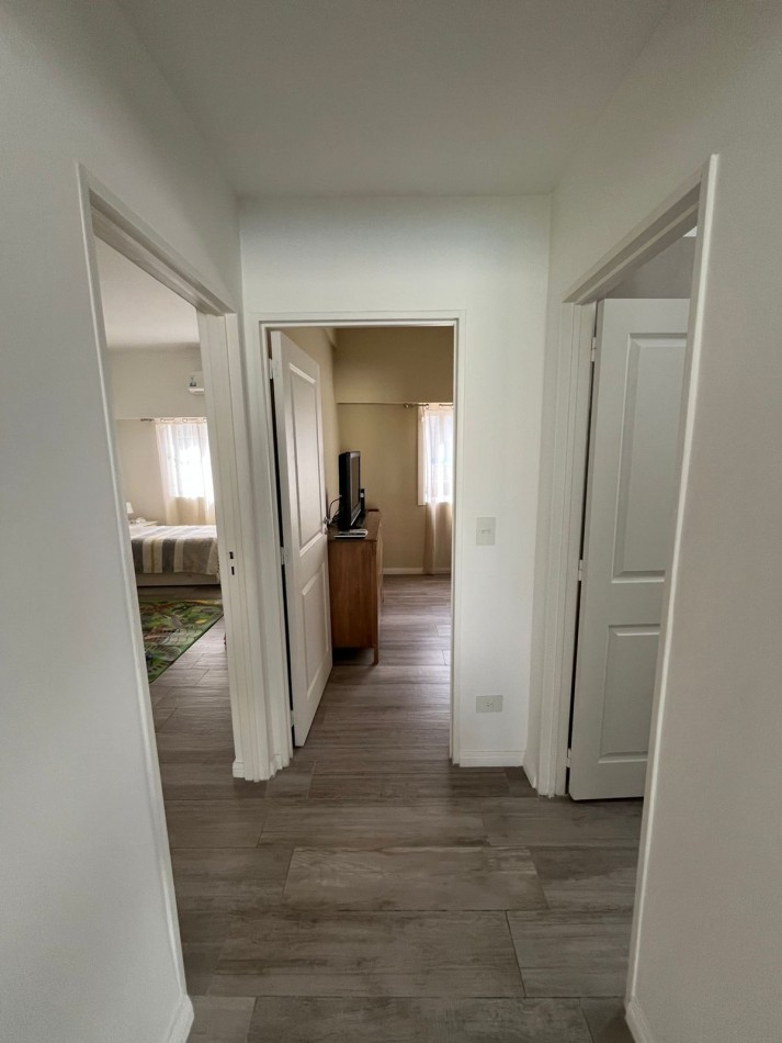 VENTA HERMOSO PH TIPO CASA AL FONDO, APTO CREDITO, 3 AMBIENTES CON PISCINA, PARRILLA Y JARDIN, DETALLES DE CATEGORIA, GUEMES 1085 -TEMPERLEY- 