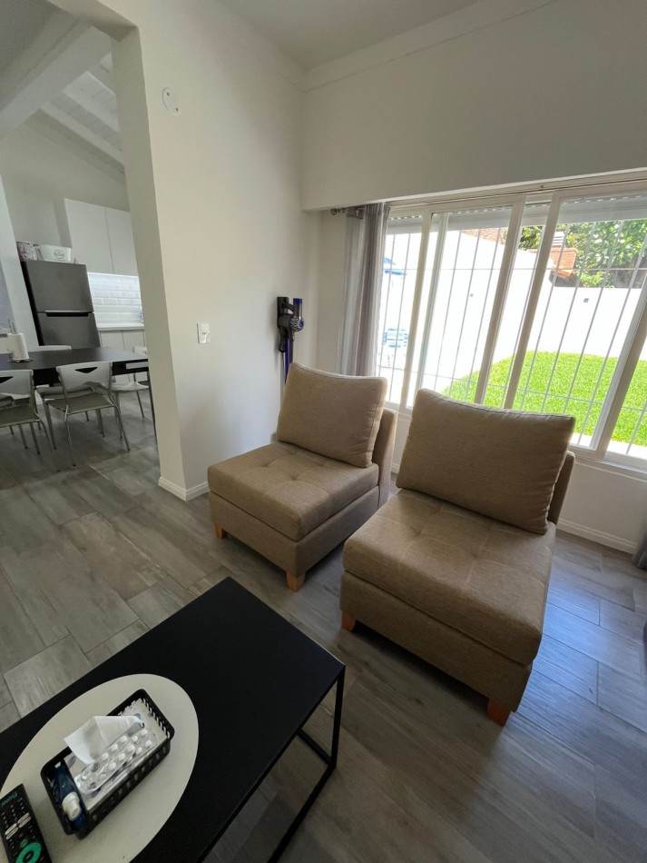 VENTA HERMOSO PH TIPO CASA AL FONDO, APTO CREDITO, 3 AMBIENTES CON PISCINA, PARRILLA Y JARDIN, DETALLES DE CATEGORIA, GUEMES 1085 -TEMPERLEY- 