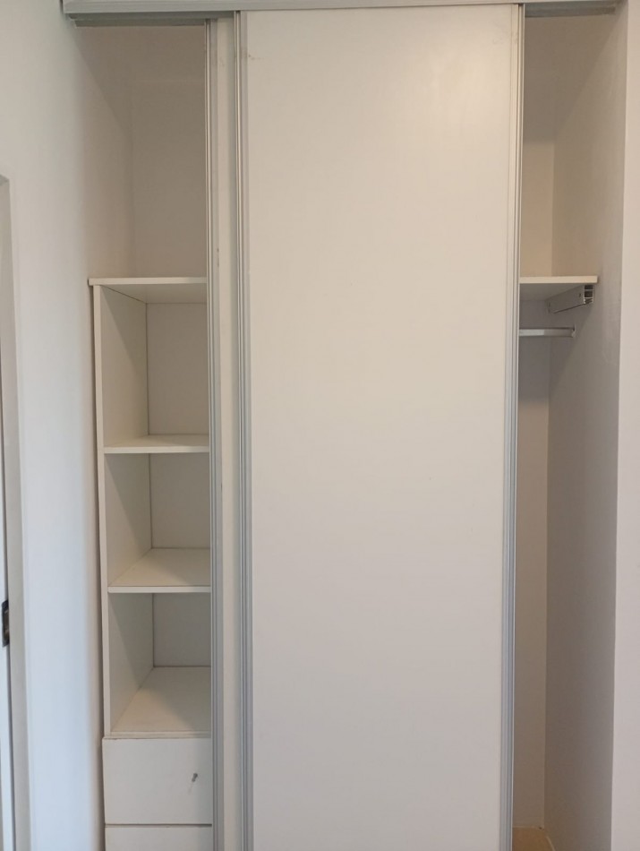 ALQUILER MONOAMBIENTE 24 M2 EN QUINTO PISO, IMPECABLE, LISTO PARA MUDARSE, EXCELENTE UBICACION, AV. ALMIRANTE BROWN 2967 -TEMPERLEY- 