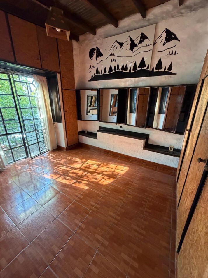 ALQUILER PH EN PLANTA ALTA, 3 AMBIENTES, CON ENTREPISO, TERRAZA Y SAUNA, JOAQUIN V. GONZALEZ 1079 -TEMPERLEY-