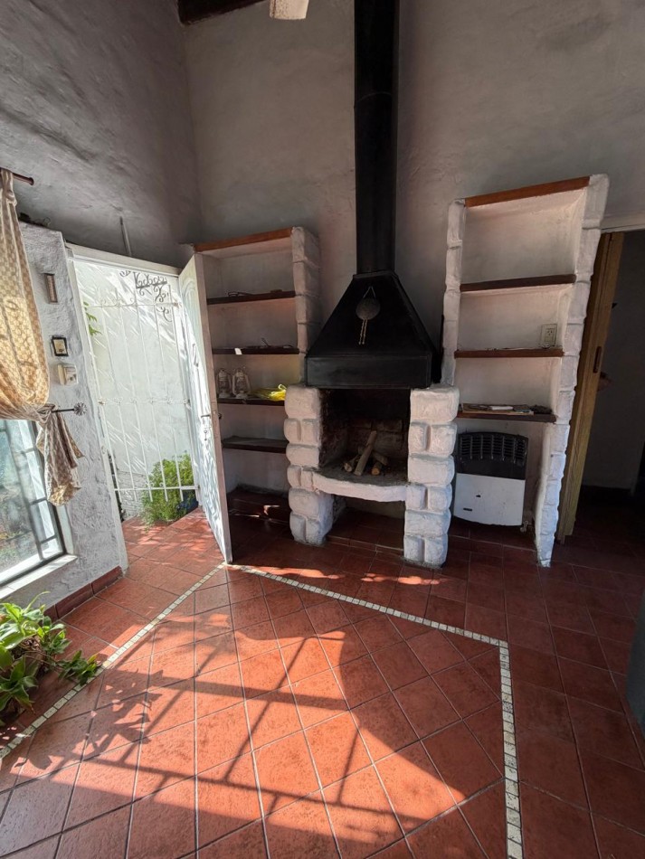 ALQUILER PH EN PLANTA ALTA, 3 AMBIENTES, CON ENTREPISO, TERRAZA Y SAUNA, JOAQUIN V. GONZALEZ 1079 -TEMPERLEY-