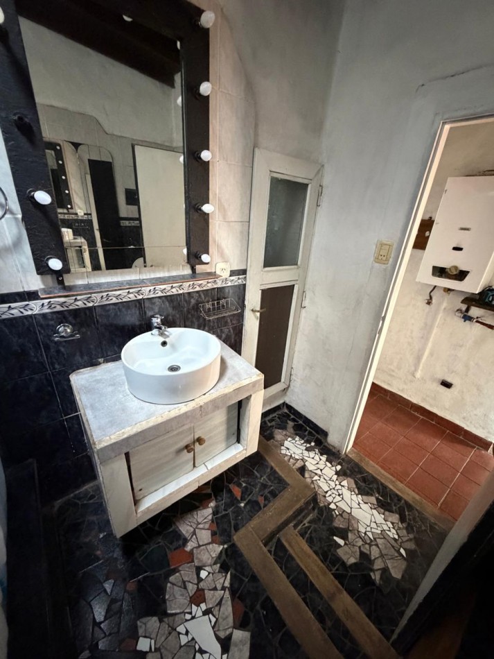 ALQUILER PH EN PLANTA ALTA, 3 AMBIENTES, CON ENTREPISO, TERRAZA Y SAUNA, JOAQUIN V. GONZALEZ 1079 -TEMPERLEY-