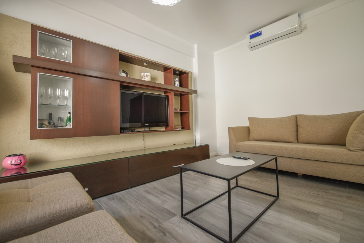 VENTA HERMOSO PH TIPO CASA AL FONDO, APTO CREDITO, 3 AMBIENTES CON PISCINA, PARRILLA Y JARDIN, DETALLES DE CATEGORIA, GUEMES 1085 -TEMPERLEY-