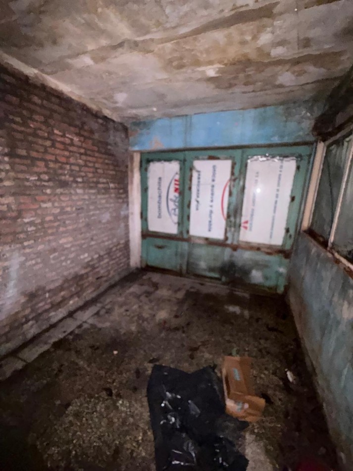 VENTA CHALET 4 AMBIENTES, A UNA CUADRA DE PASCO AL 2400, LA CALANDRIA 2436 -TEMPERLEY-