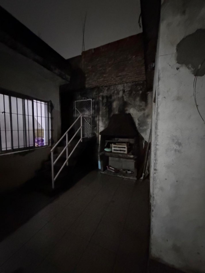 VENTA CHALET 4 AMBIENTES, A UNA CUADRA DE PASCO AL 2400, LA CALANDRIA 2436 -TEMPERLEY-