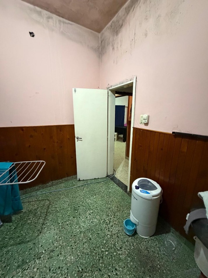 VENTA CHALET 4 AMBIENTES, A UNA CUADRA DE PASCO AL 2400, LA CALANDRIA 2436 -TEMPERLEY-