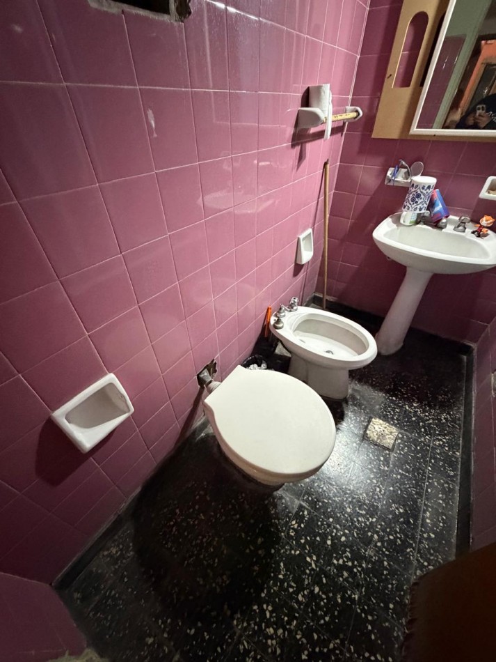 VENTA CHALET 4 AMBIENTES, A UNA CUADRA DE PASCO AL 2400, LA CALANDRIA 2436 -TEMPERLEY-