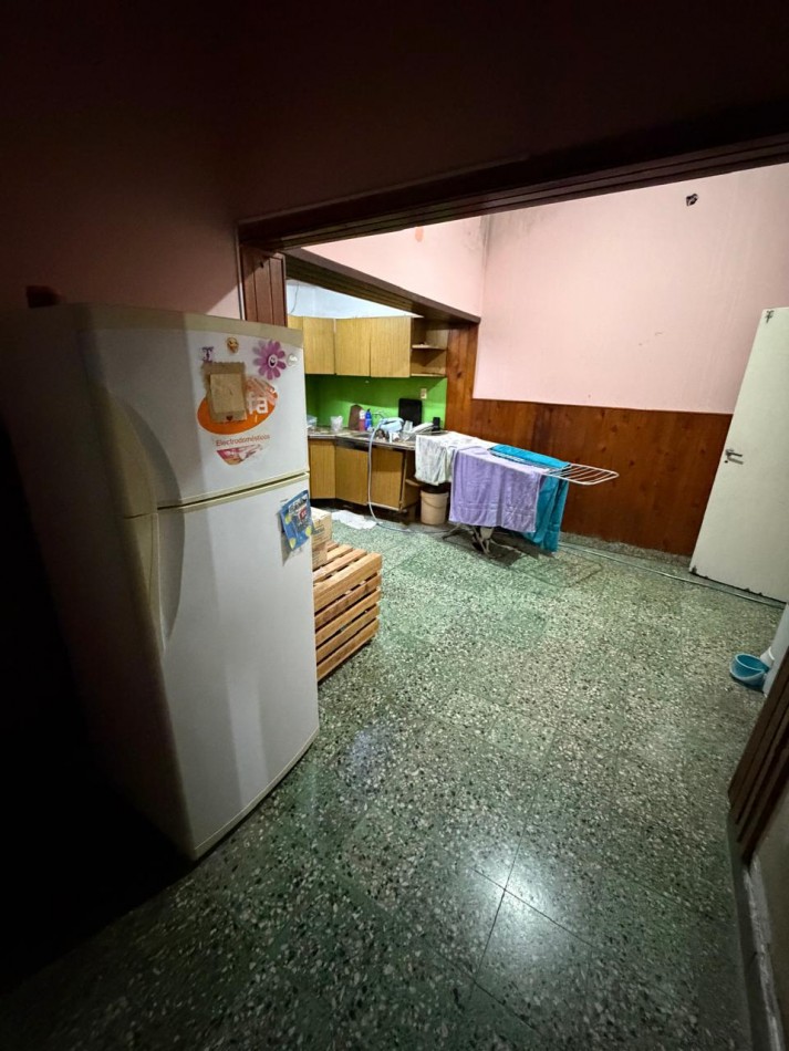 VENTA CHALET 4 AMBIENTES, A UNA CUADRA DE PASCO AL 2400, LA CALANDRIA 2436 -TEMPERLEY-