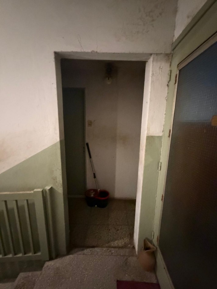 VENTA PH PLANTA ALTA, INGRESO INDEPENDIENTE POR ESCALERA, 3 AMBIENTES CON TERRAZA AMPLIA, JUNCAL 1981 -TEMPERLEY-