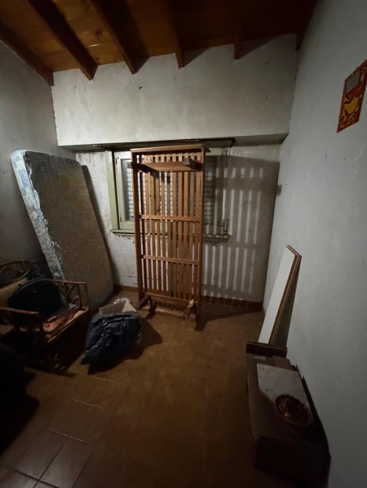 VENTA PH PLANTA ALTA, INGRESO INDEPENDIENTE POR ESCALERA, 3 AMBIENTES CON TERRAZA AMPLIA, JUNCAL 1981 -TEMPERLEY-