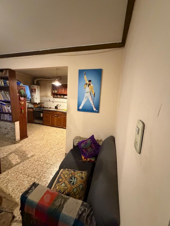 VENTA PH PLANTA ALTA, INGRESO INDEPENDIENTE POR ESCALERA, 3 AMBIENTES CON TERRAZA AMPLIA, JUNCAL 1981 -TEMPERLEY-