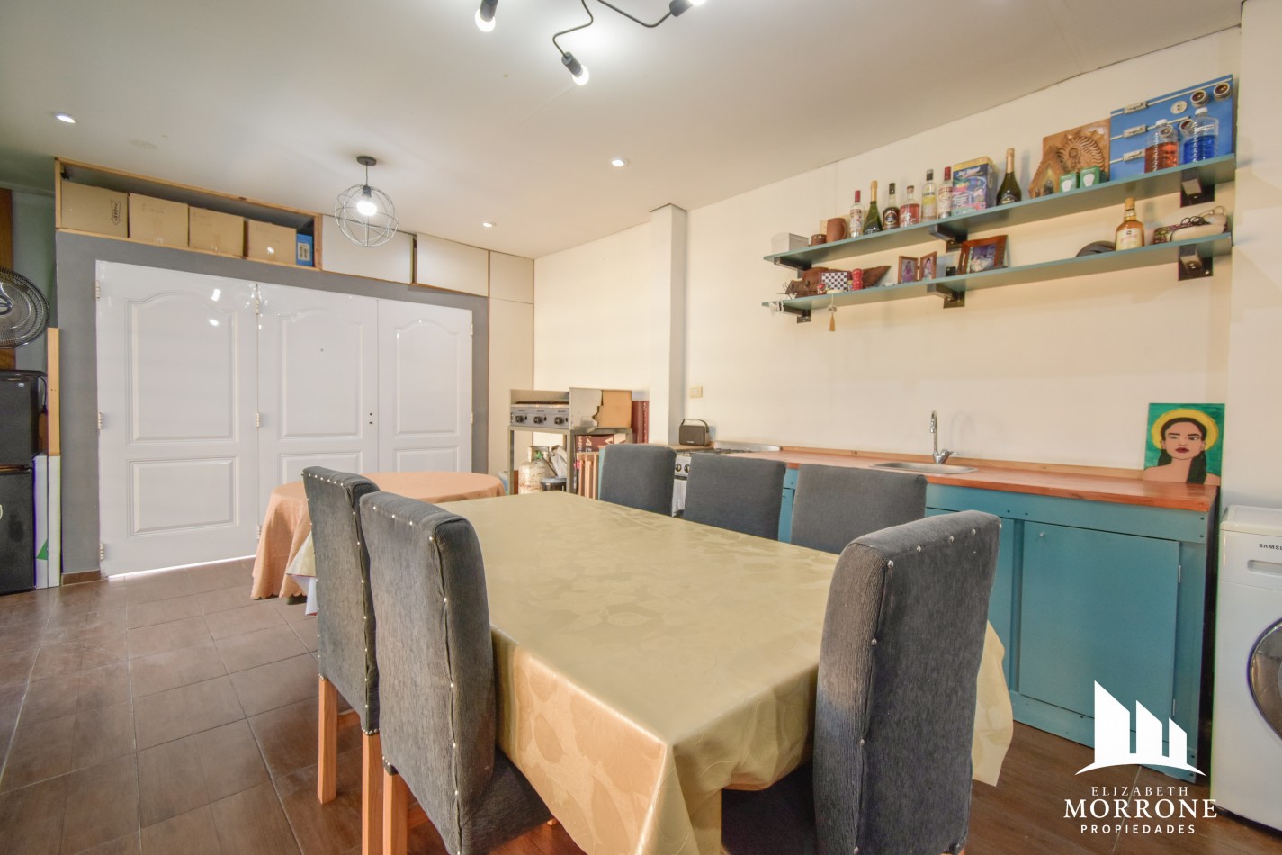 VENTA HERMOSA CASA, 3 DORMITORIOS, QUINCHO Y PILETA, ELIAS ALIPPI 340 -TEMPERLEY-