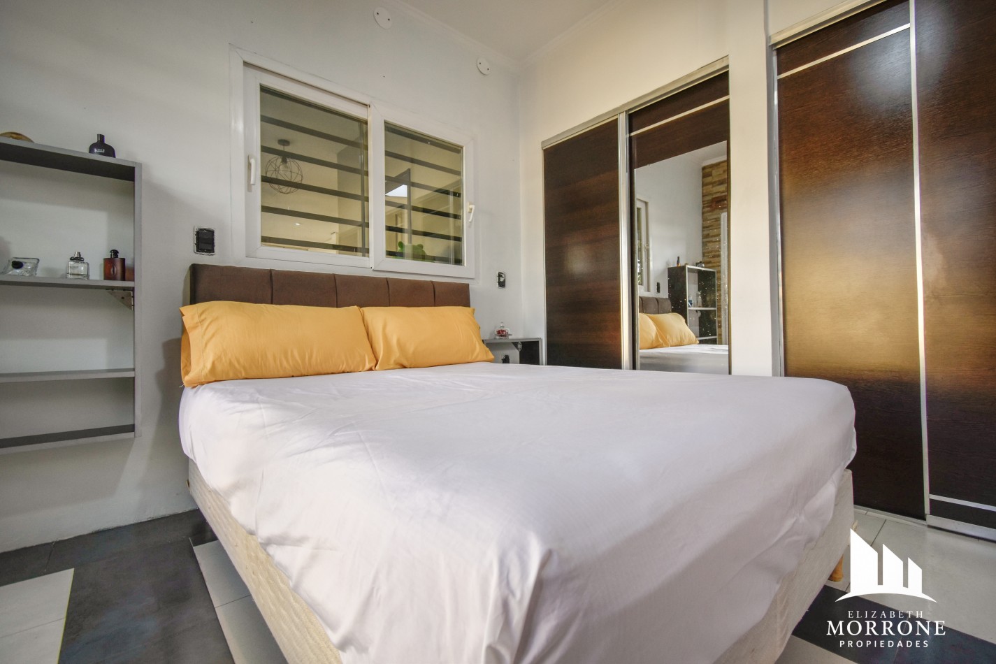 VENTA HERMOSA CASA, 3 DORMITORIOS, QUINCHO Y PILETA, ELIAS ALIPPI 340 -TEMPERLEY-