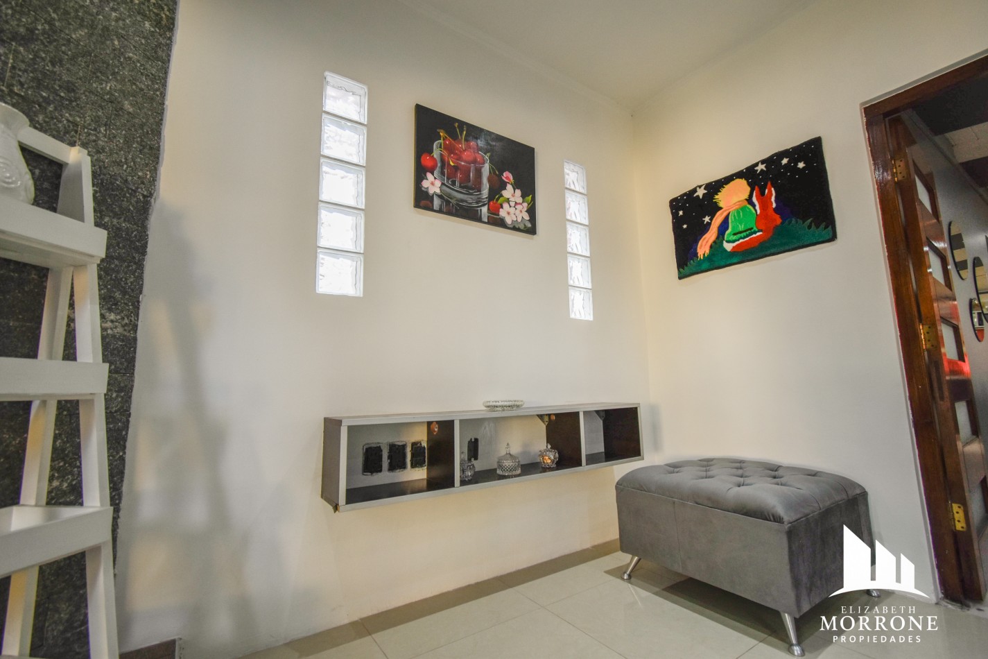 VENTA HERMOSA CASA, 3 DORMITORIOS, QUINCHO Y PILETA, ELIAS ALIPPI 340 -TEMPERLEY-