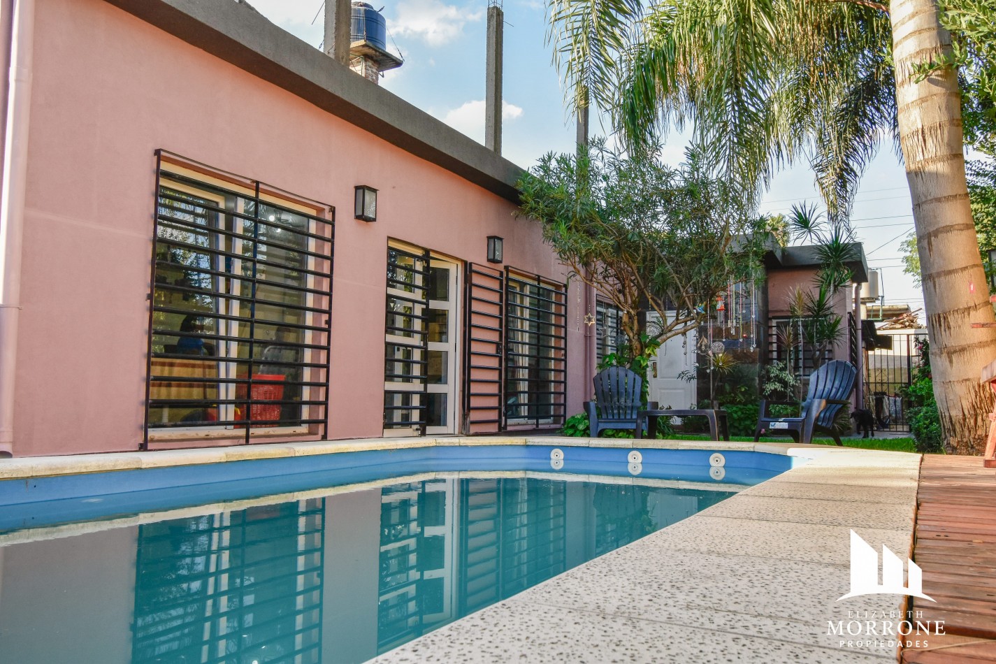 VENTA HERMOSA CASA, 3 DORMITORIOS, QUINCHO Y PILETA, ELIAS ALIPPI 340 -TEMPERLEY-