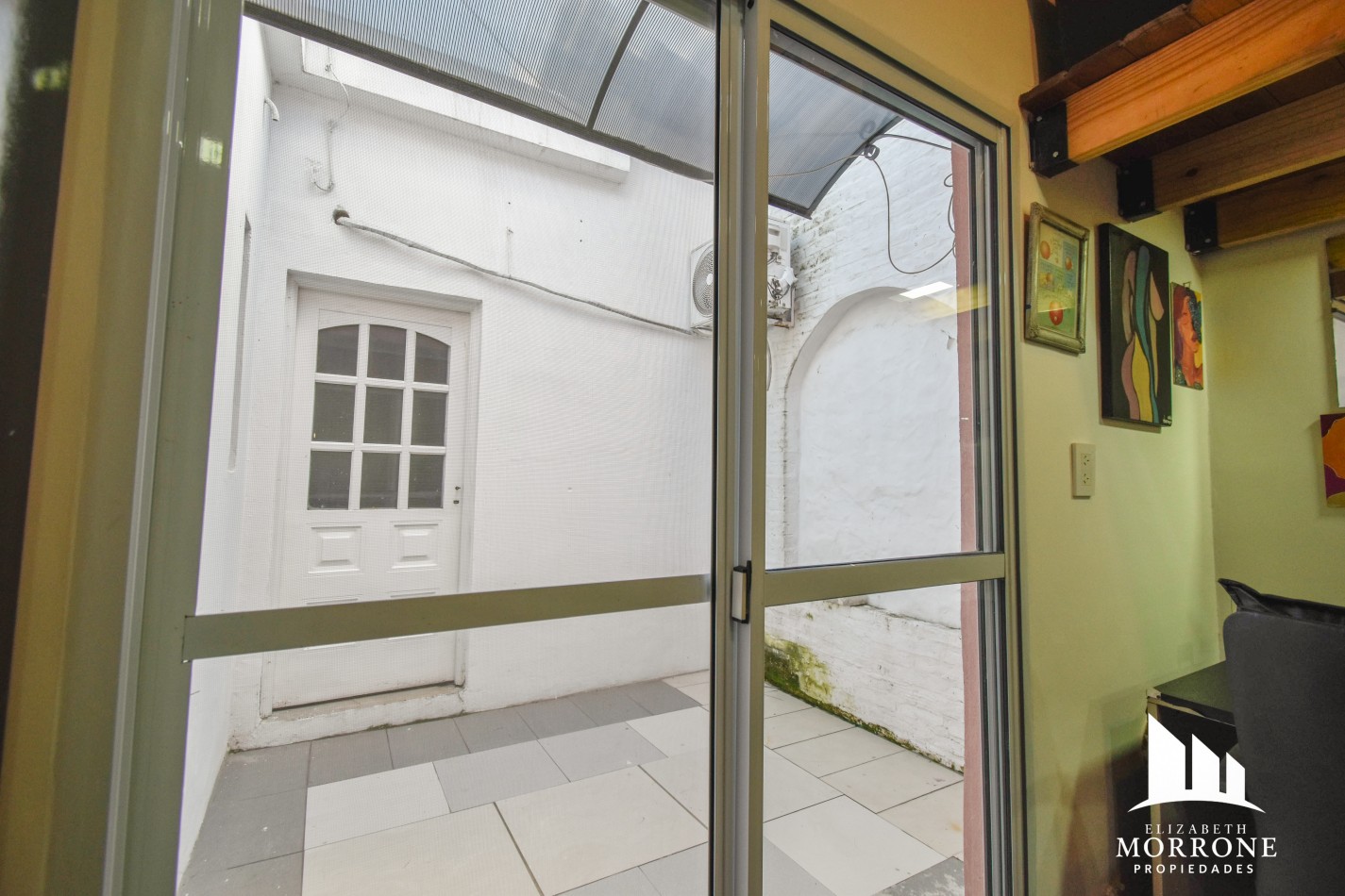 VENTA HERMOSA CASA, 3 DORMITORIOS, QUINCHO Y PILETA, ELIAS ALIPPI 340 -TEMPERLEY-