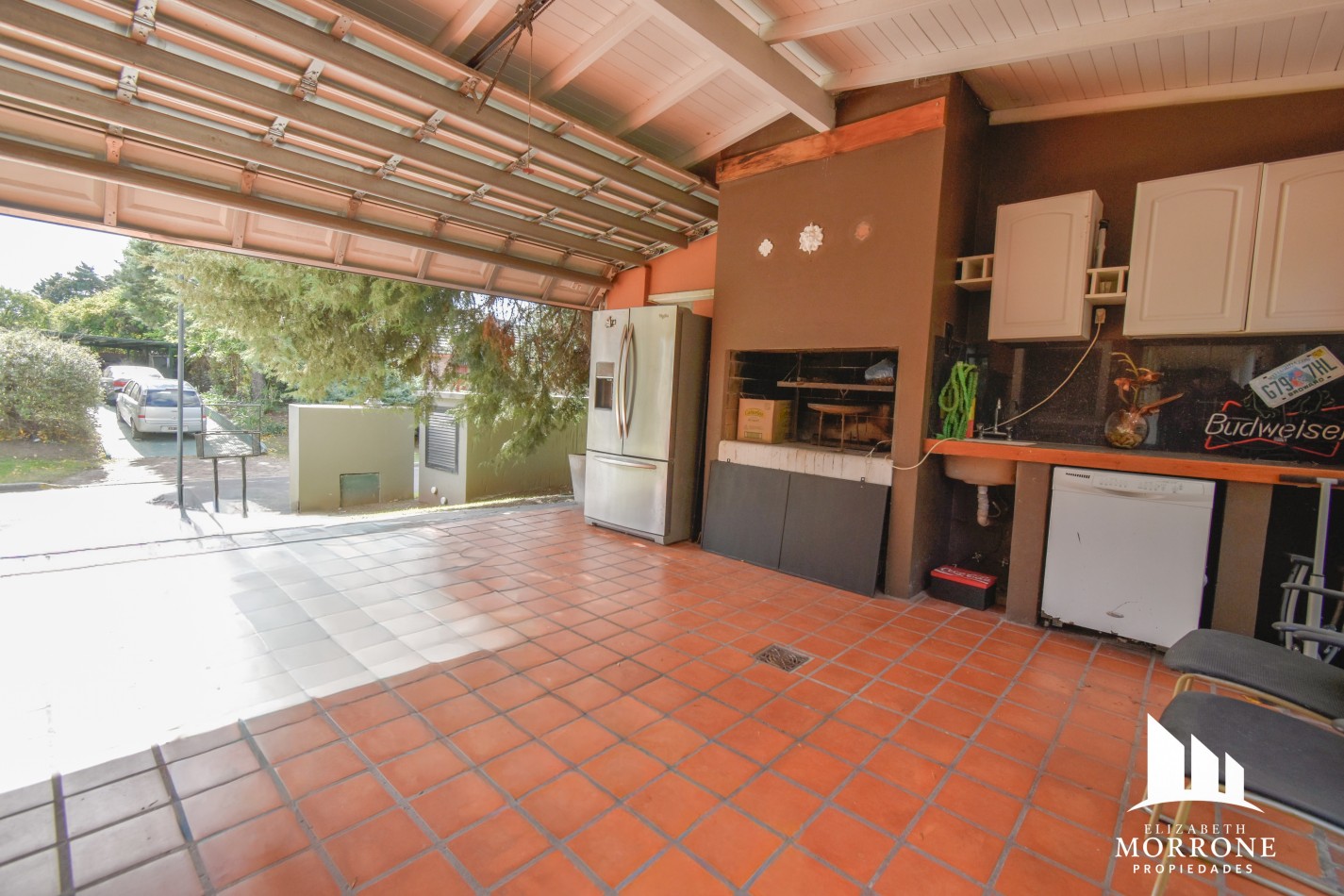 ALQUILER IMPONENTE CASA SEMIAMOBLADA 3 DORMITORIOS, QUINCHO, JACUZZI, COUNTRY EL RODAL -ESTEBAN ECHEVERRIA-