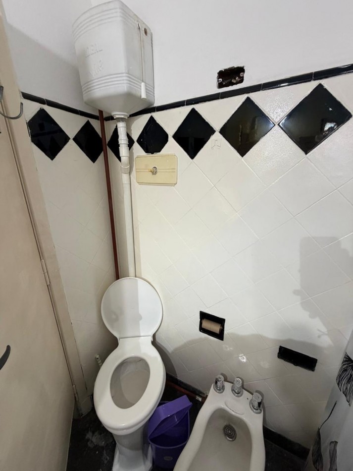 ALQUILER DEPARTAMENTO 2 AMBIENTES, A UNA CUADRA DE AV EVA PERON AL 2100, MAHATMA GANDHI 1203 -TEMPERLEY-