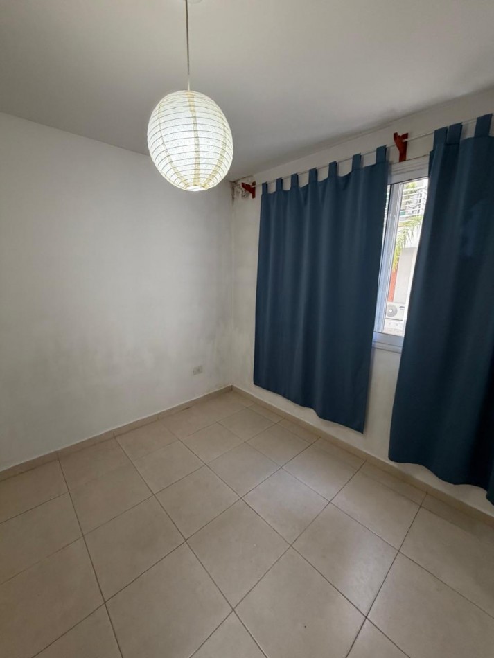ALQUILER DEPARTAMENTO 2 AMBIENTES PLANTA BAJA, EXCELENTE UBICACION A 3 CUADRAS DE AV HIP. YRIGOYEN AL 9300, COLOMBRES 745 -LOMAS DE ZAMORA-