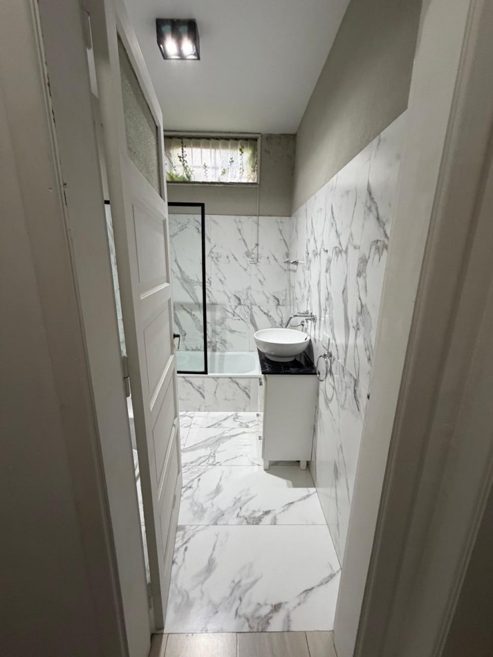 ALQUILER HERMOSA CASA, 3 AMBIENTES, TERRAZA CON PARRILLA, EXCELENTE UBICACION, LAVALLE 282 -BARRIO INGLES TEMPERLEY-