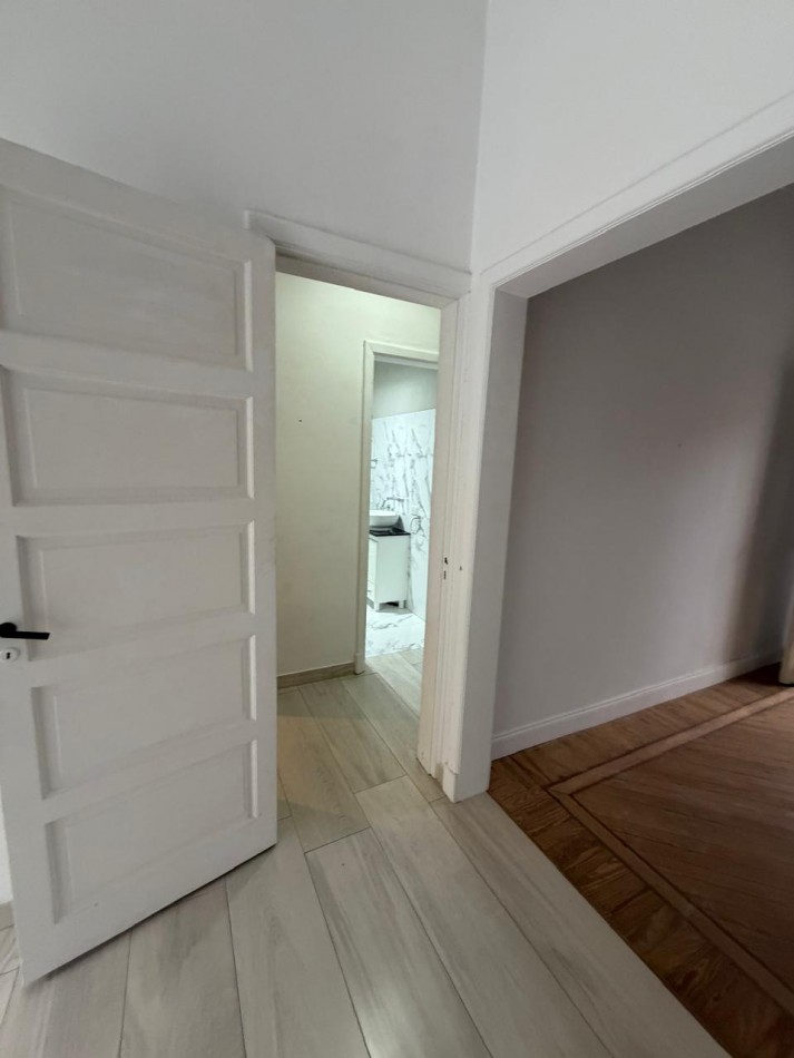 ALQUILER HERMOSA CASA, 3 AMBIENTES, TERRAZA CON PARRILLA, EXCELENTE UBICACION, LAVALLE 282 -BARRIO INGLES TEMPERLEY-