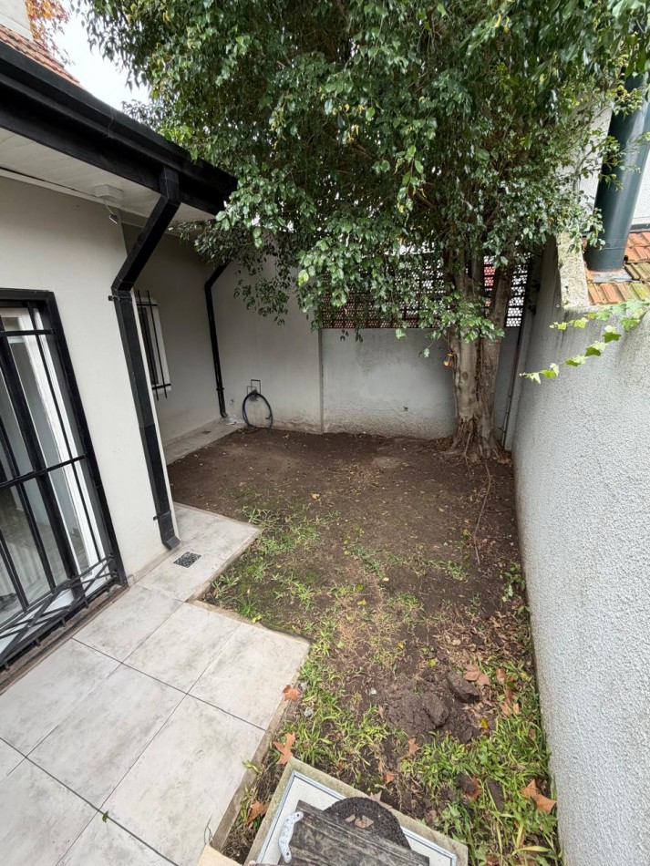 ALQUILER HERMOSA CASA, 3 AMBIENTES, TERRAZA CON PARRILLA, EXCELENTE UBICACION, LAVALLE 282 -BARRIO INGLES TEMPERLEY-