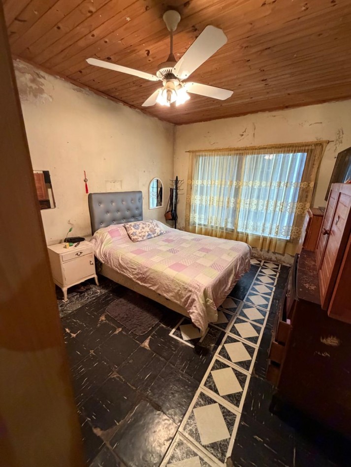 VENTA 2 PROPIEDADES SOBRE LOTE DE 461 MT2, EXCELENTE PARA 2 FAMILIAS O PARA INVERSION, CERCANIA A TRANSPORTE PUBLICO, TARIJA 1804 -TEMPERLEY-