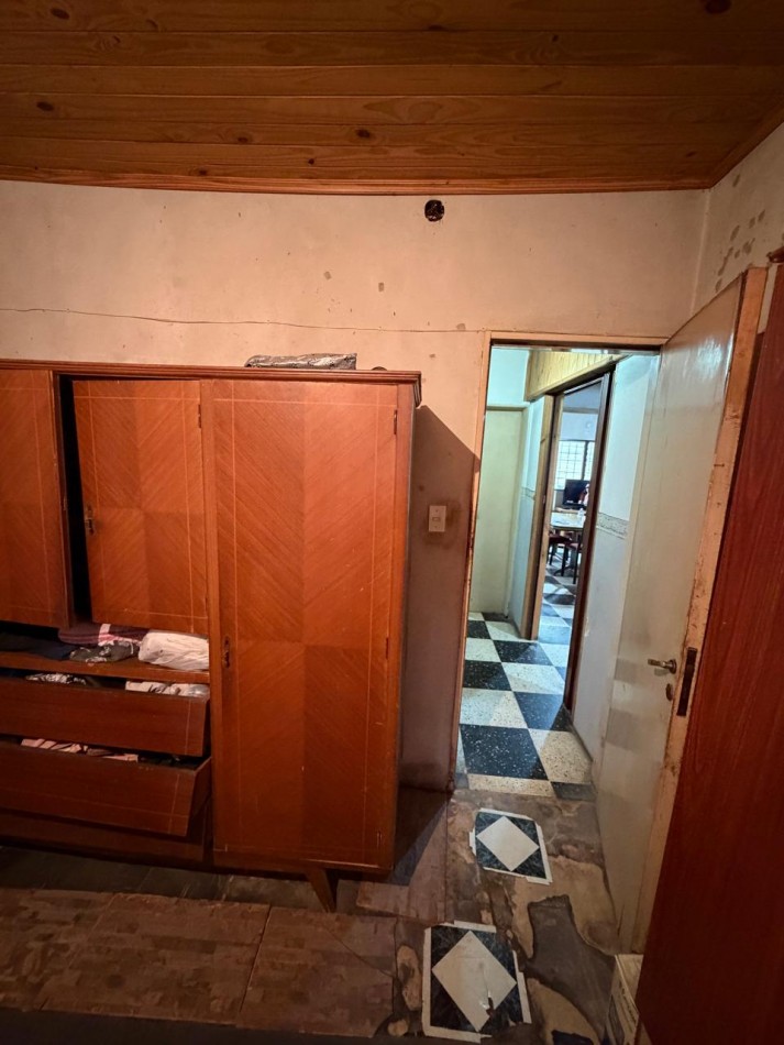VENTA 2 PROPIEDADES SOBRE LOTE DE 461 MT2, EXCELENTE PARA 2 FAMILIAS O PARA INVERSION, CERCANIA A TRANSPORTE PUBLICO, TARIJA 1804 -TEMPERLEY-