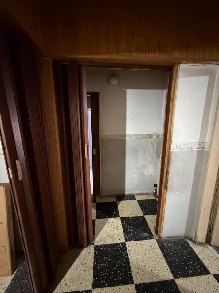 VENTA 2 PROPIEDADES SOBRE LOTE DE 461 MT2, EXCELENTE PARA 2 FAMILIAS O PARA INVERSION, CERCANIA A TRANSPORTE PUBLICO, TARIJA 1804 -TEMPERLEY-